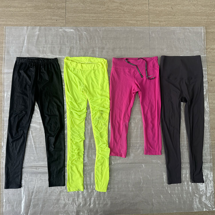 Quần legging nữ đã qua sử dụng