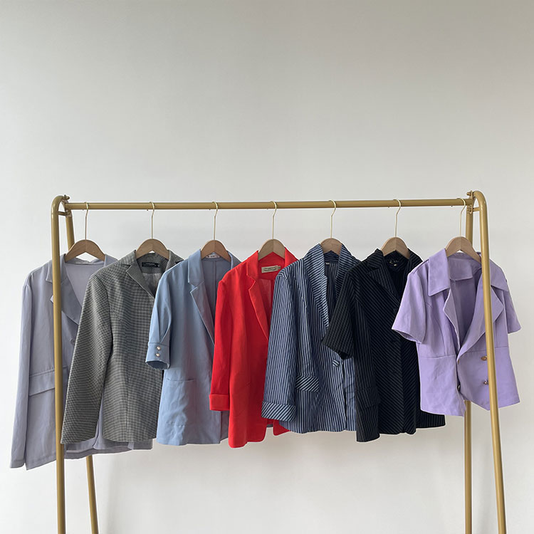 Suit nữ đã qua sử dụng